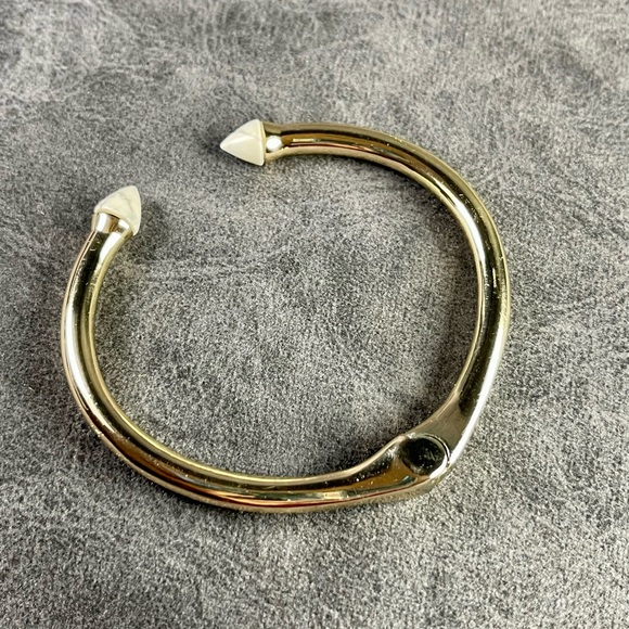 SLATE Porter Hinge Cuff Bracelet, Gold over Brass w/ Howlite, Rocksbox Exclusive - Picture 10 of 15